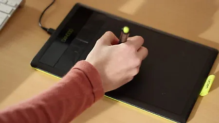 A standard drawing tablet.