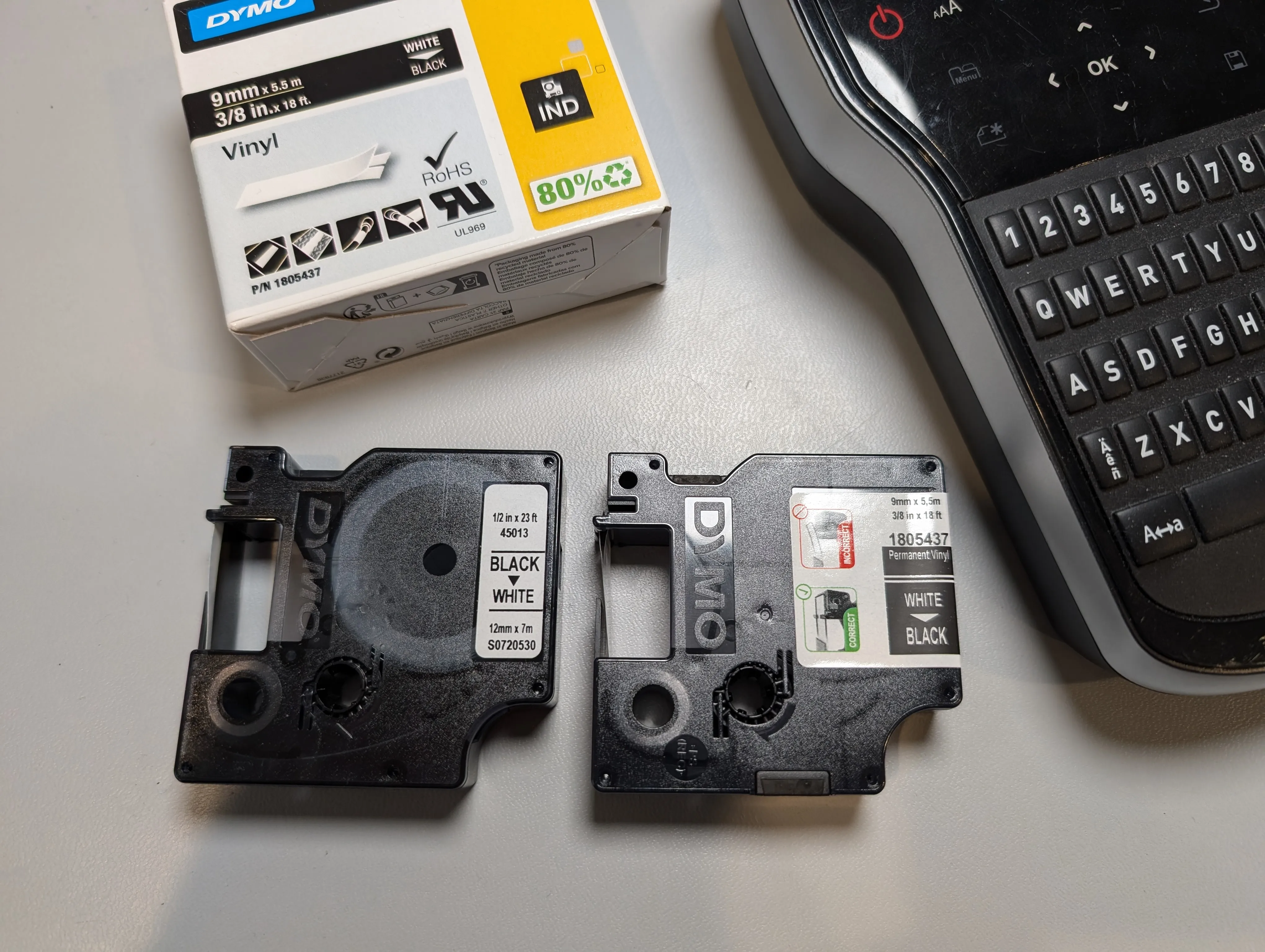 On the left, the D1 LabelManager labels and on the right, the rhino labels, both appear identical